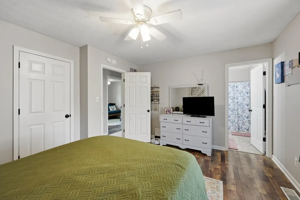 272 Kimberly Heights Drive Nicholasville KY 40356