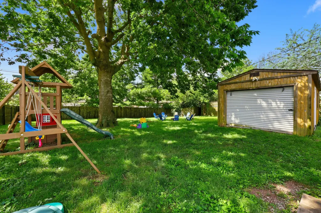 272 Kimberly Heights Drive Nicholasville KY 40356