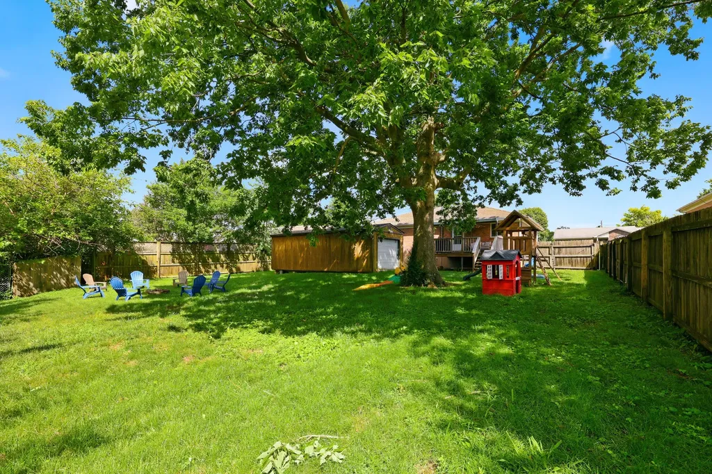 272 Kimberly Heights Drive Nicholasville KY 40356