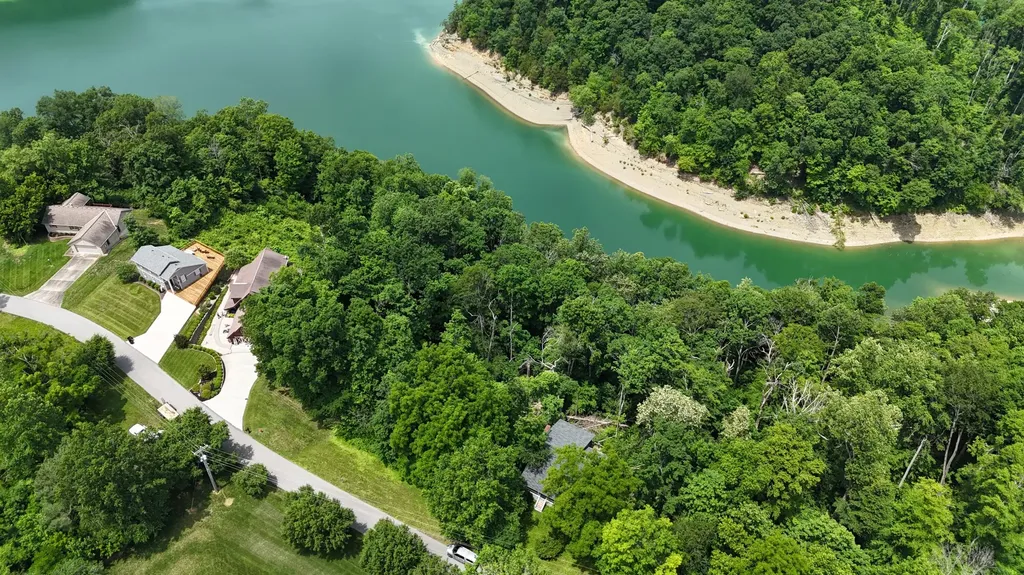 Lot 7 View Point Subdivision Point Jamestown KY 42629