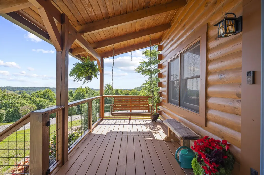 2827 Highway 3447 Mckee KY 40447