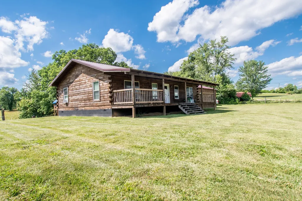 199 State Highway 746 Wellington KY 40387