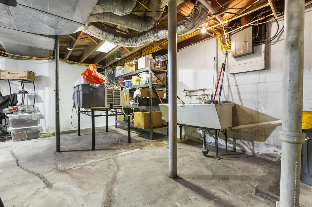 527 E Bridge Street Cynthiana KY 41031
