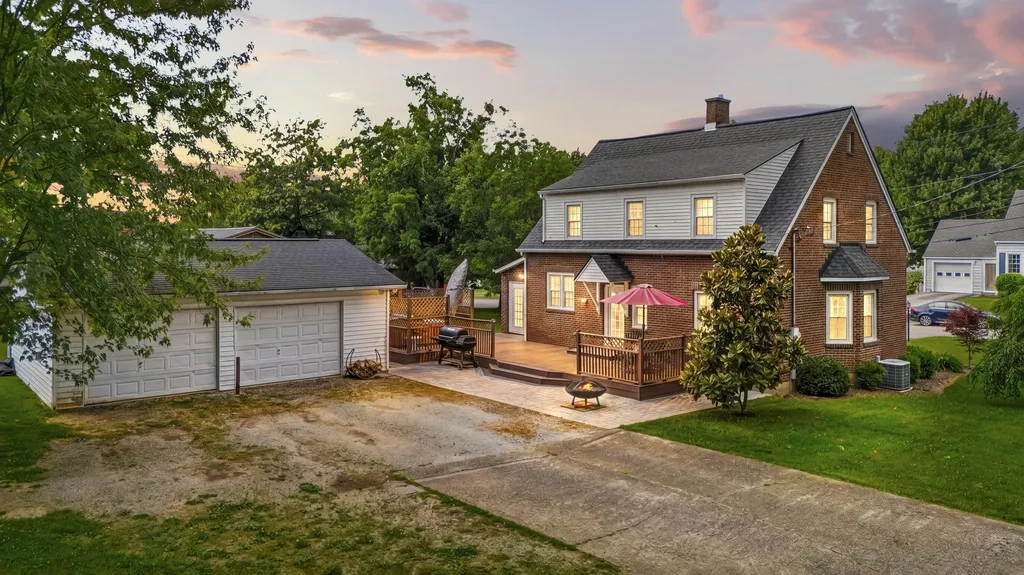 527 E Bridge Street Cynthiana KY 41031