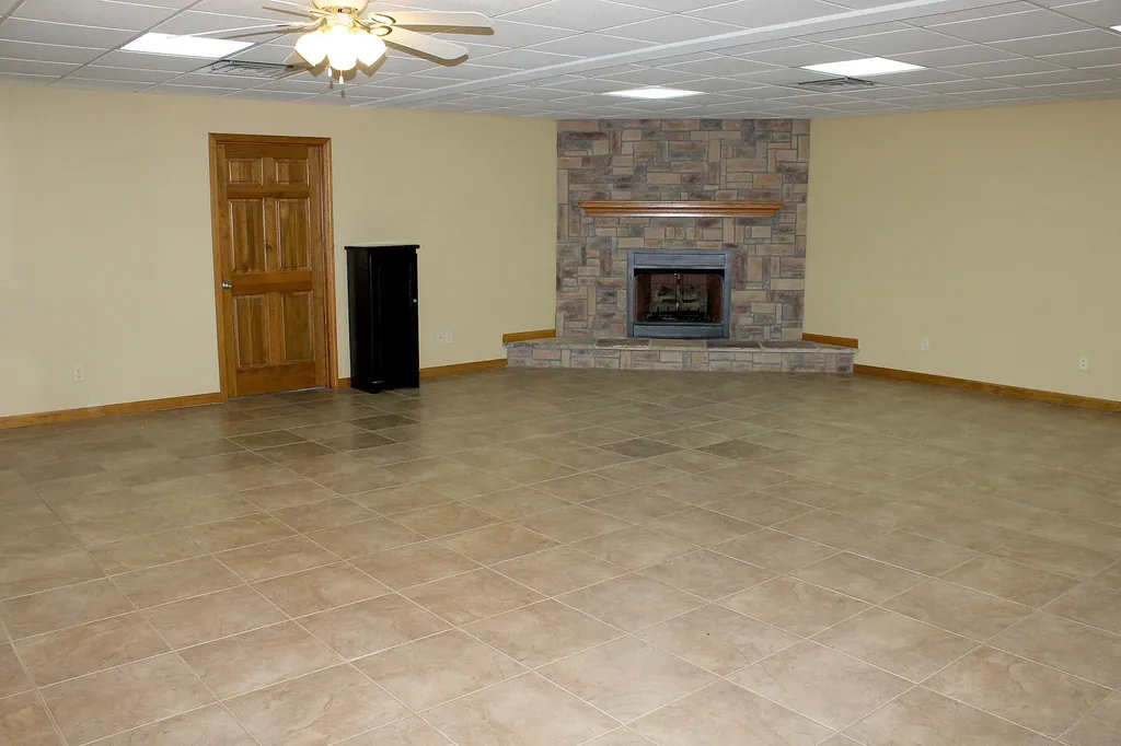 267 Sun Hill Circle Cadiz KY 42211