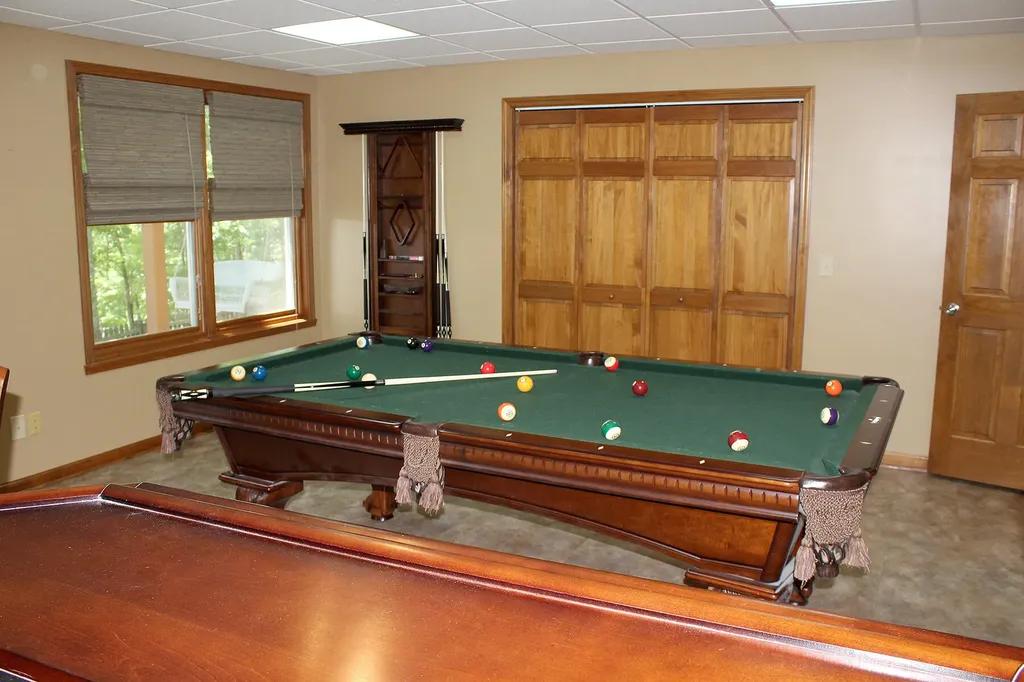 267 Sun Hill Circle Cadiz KY 42211