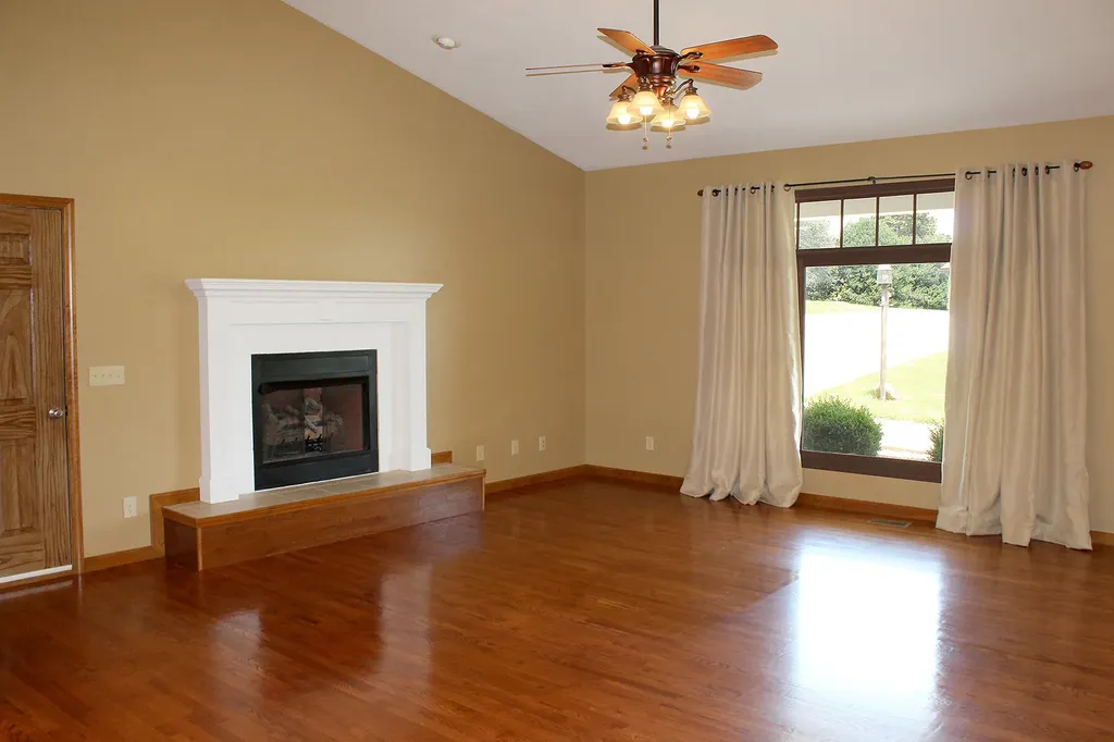 267 Sun Hill Circle Cadiz KY 42211