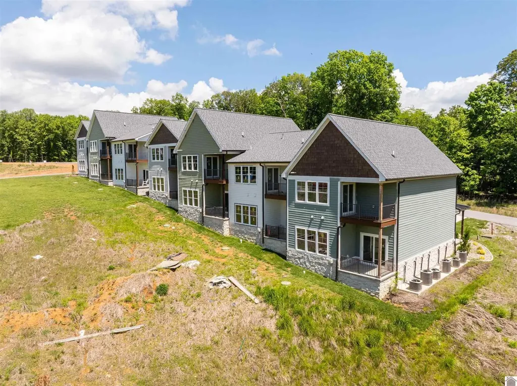 808 Eagle Rest Drive Grand Rivers KY 42045
