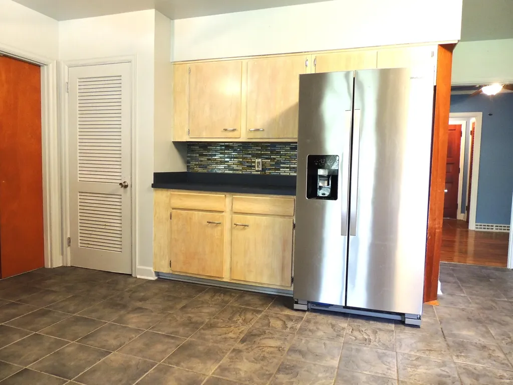 145 Seminole Trail Frankfort KY 40601