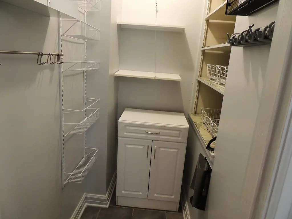 145 Seminole Trail Frankfort KY 40601