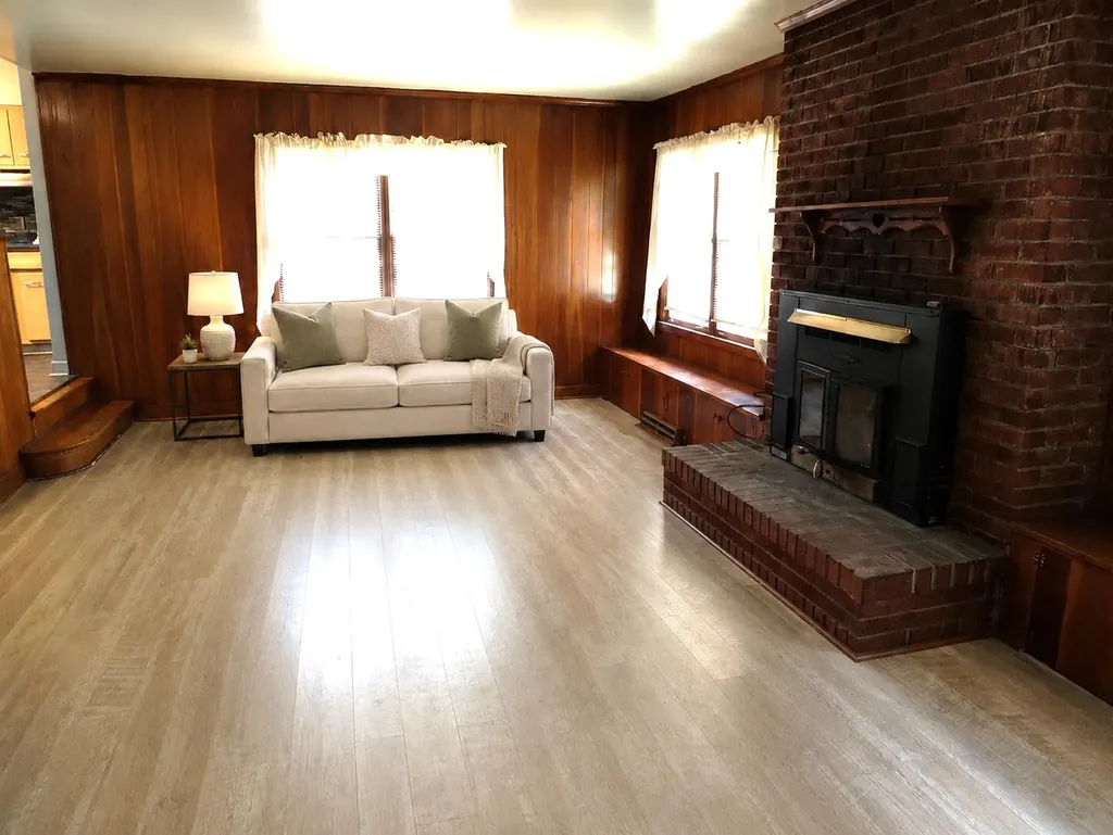 145 Seminole Trail Frankfort KY 40601