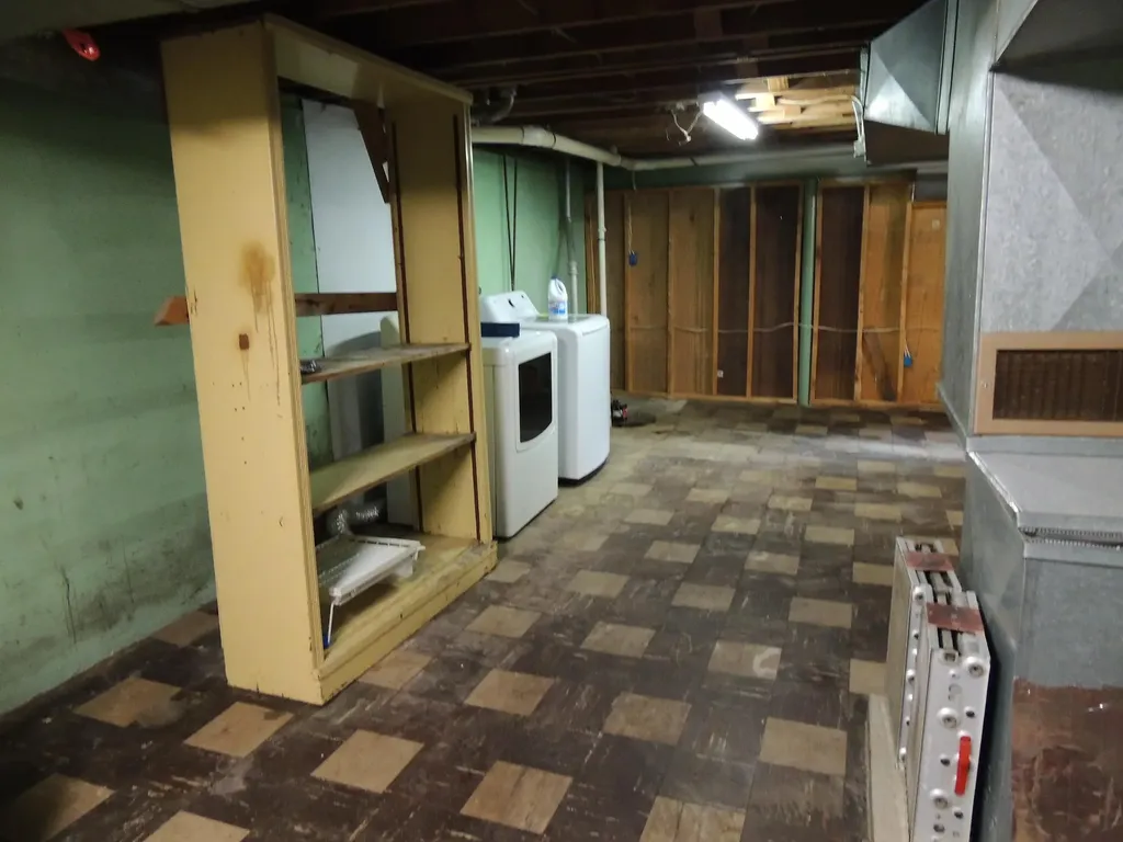 145 Seminole Trail Frankfort KY 40601