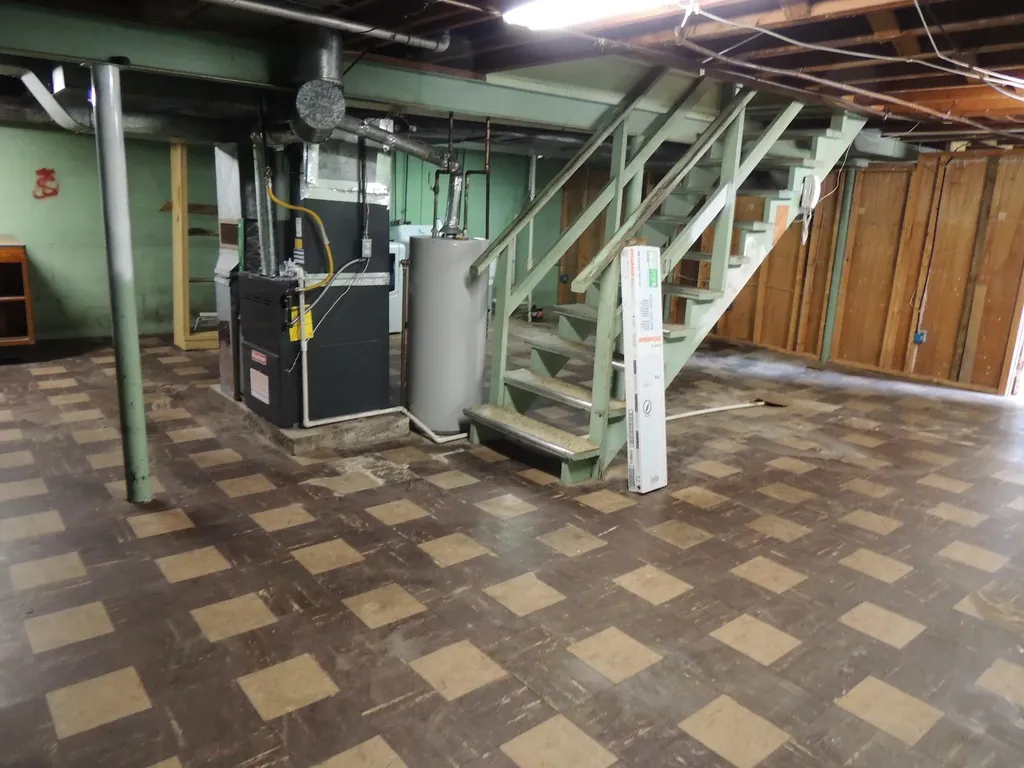 145 Seminole Trail Frankfort KY 40601