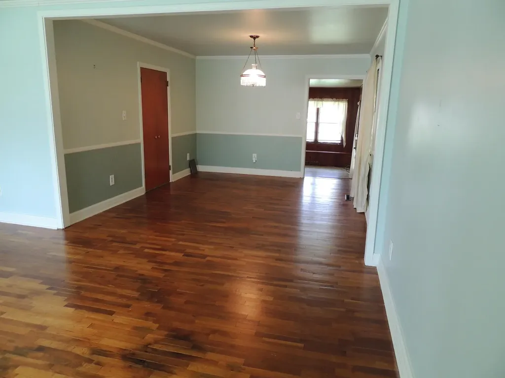 145 Seminole Trail Frankfort KY 40601