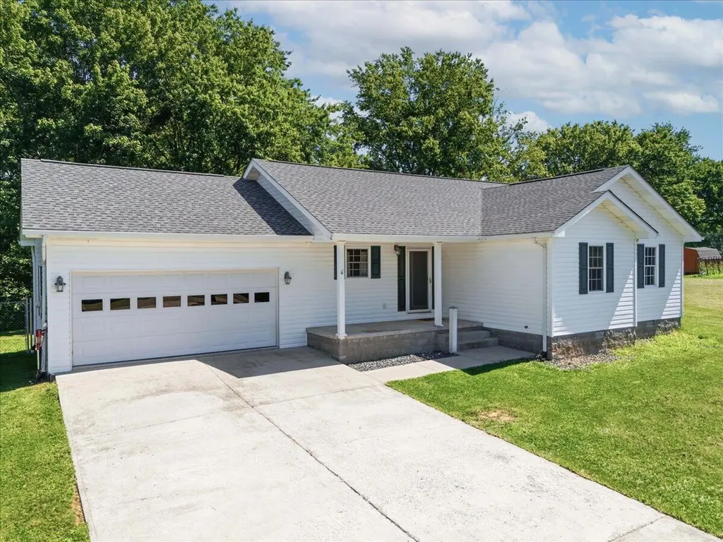 166 Clover Meadow Drive Corbin KY 40701