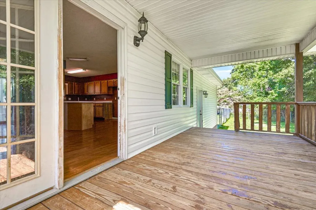 166 Clover Meadow Drive Corbin KY 40701