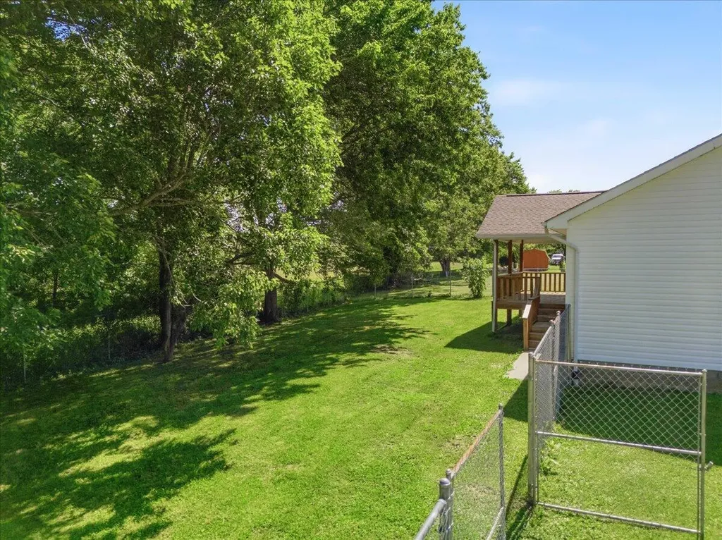 166 Clover Meadow Drive Corbin KY 40701