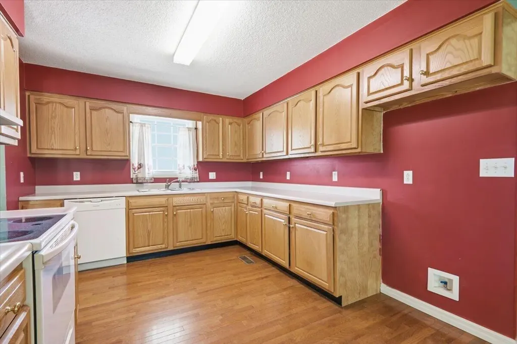 166 Clover Meadow Drive Corbin KY 40701