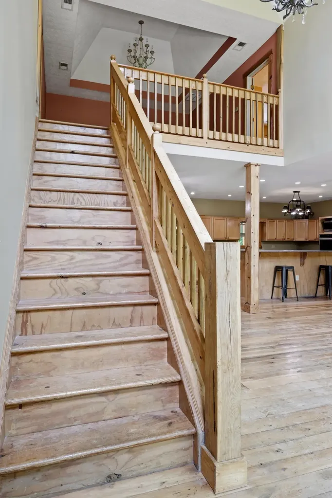 1840 Pleasant Valley Road Bradfordsville KY 40009