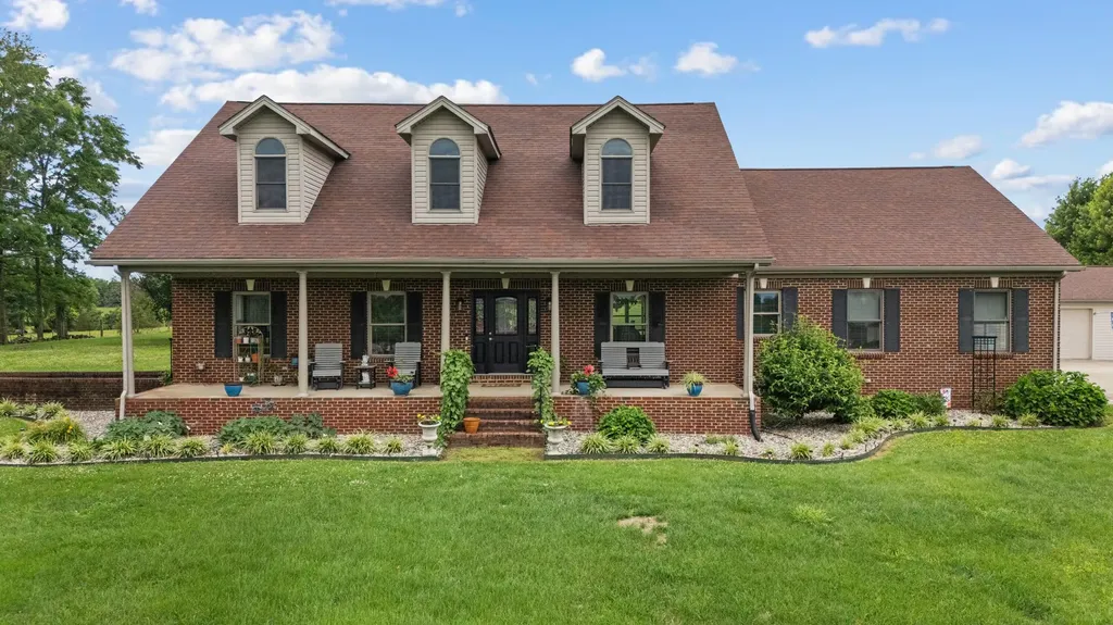 876 Sebree Road Stamping Ground KY 40379