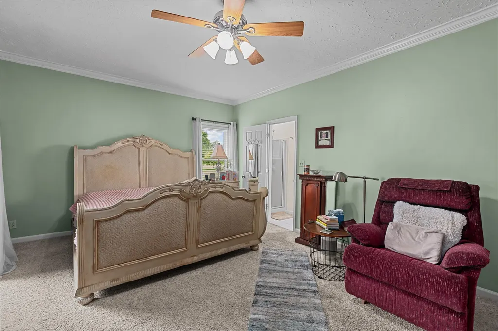 876 Sebree Road Stamping Ground KY 40379