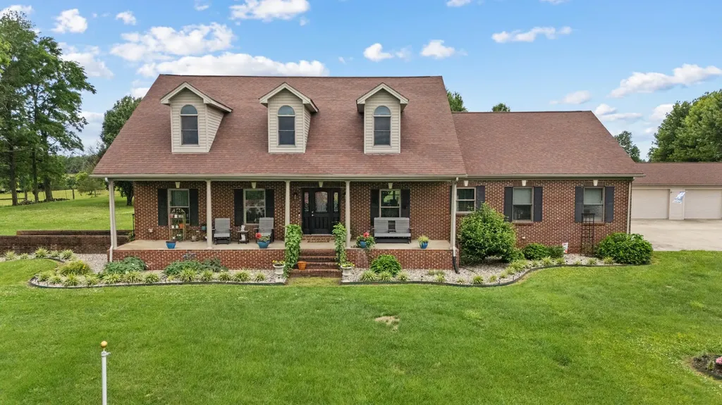 876 Sebree Road Stamping Ground KY 40379