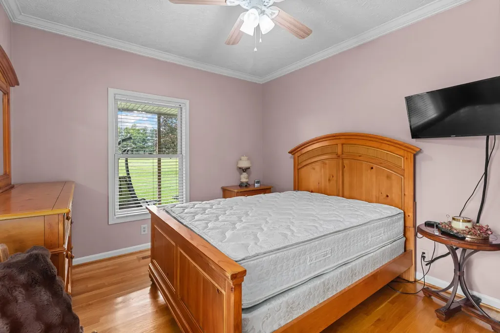 876 Sebree Road Stamping Ground KY 40379