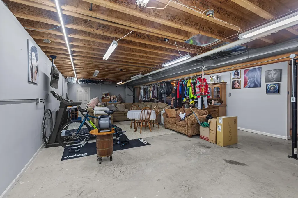 876 Sebree Road Stamping Ground KY 40379