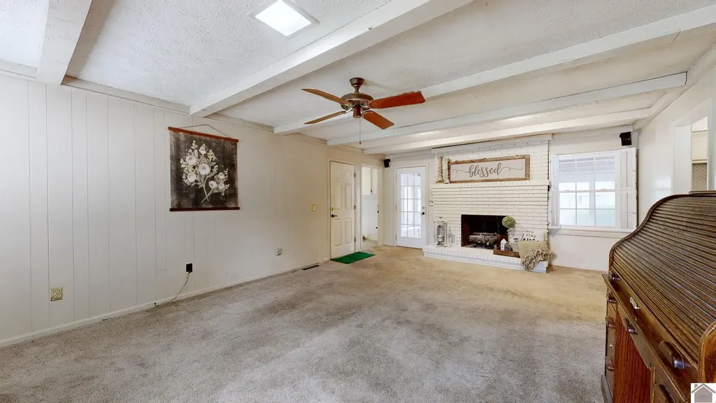 1551 Oxford Drive Murray KY 42071