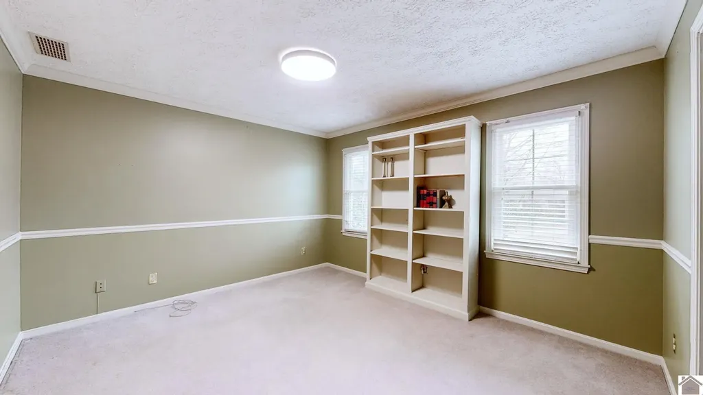 1551 Oxford Drive Murray KY 42071