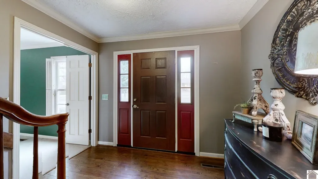 1551 Oxford Drive Murray KY 42071