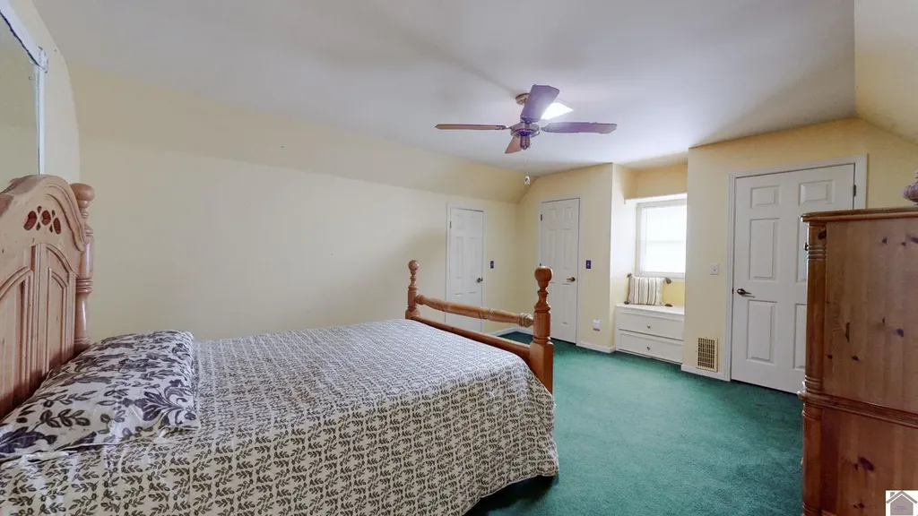 1551 Oxford Drive Murray KY 42071