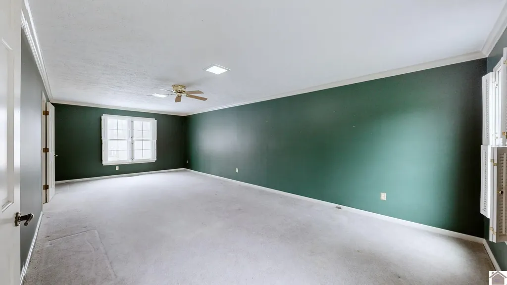 1551 Oxford Drive Murray KY 42071