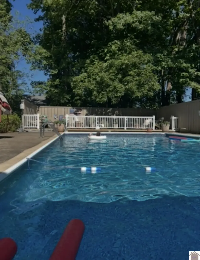 1551 Oxford Drive Murray KY 42071