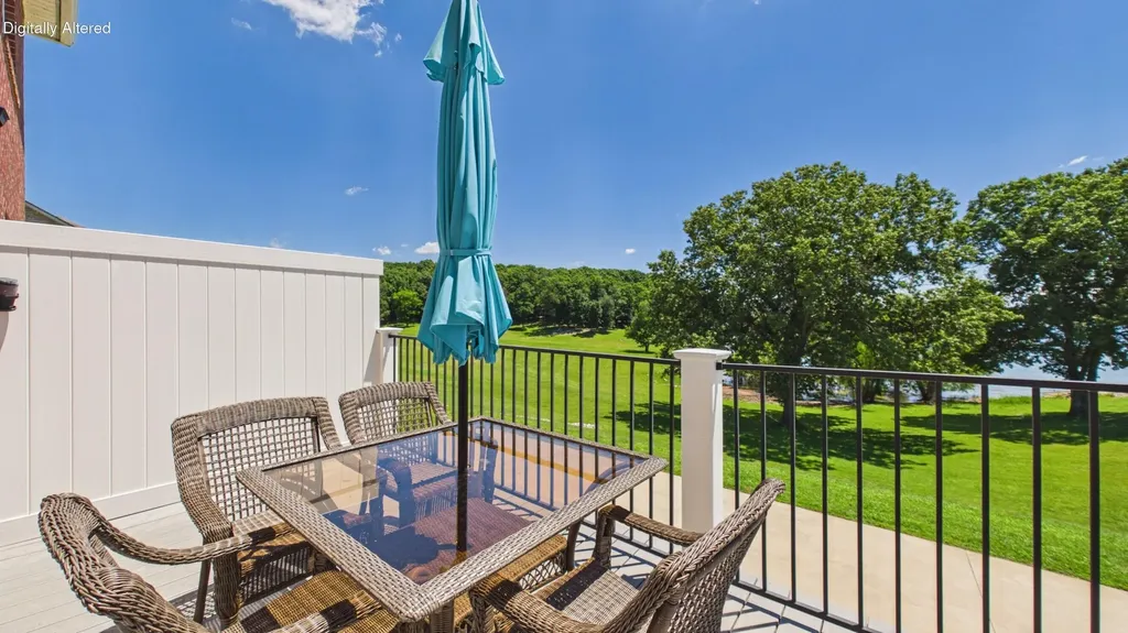 403 Moon Bay Drive Kuttawa KY 42055