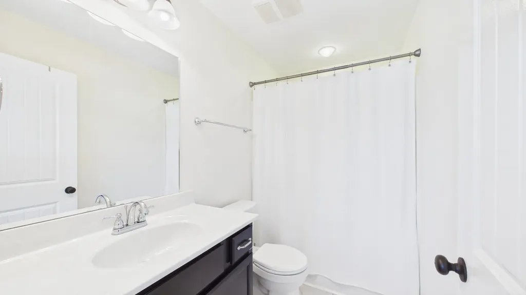 403 Moon Bay Drive Kuttawa KY 42055