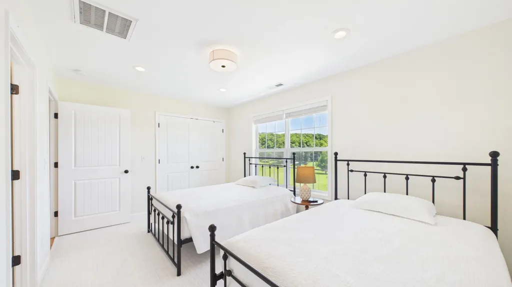 403 Moon Bay Drive Kuttawa KY 42055