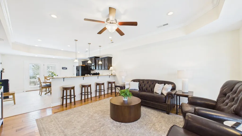 403 Moon Bay Drive Kuttawa KY 42055