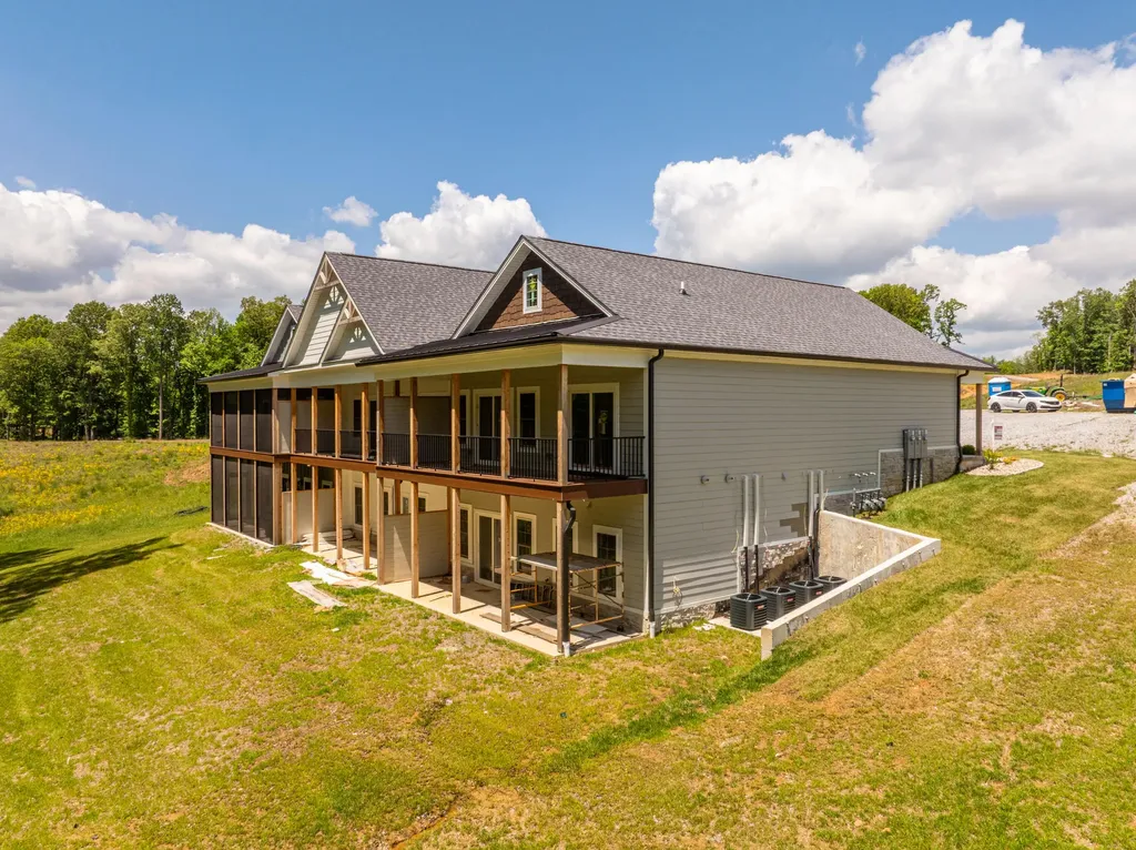 757 Eagle Point Drive Grand Rivers KY 42045