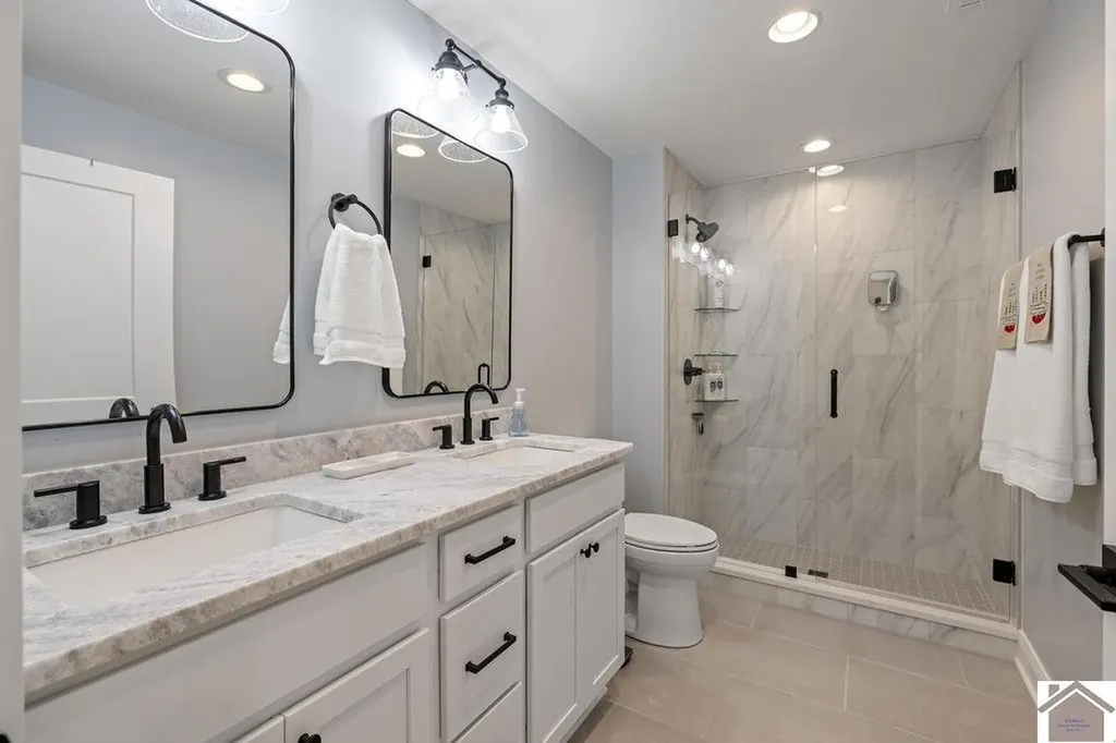 757 Eagle Point Drive Grand Rivers KY 42045