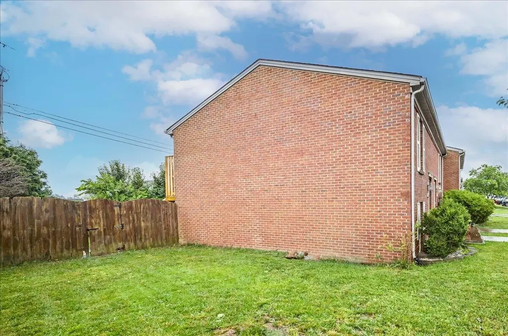506 Platt Drive Nicholasville KY 40356