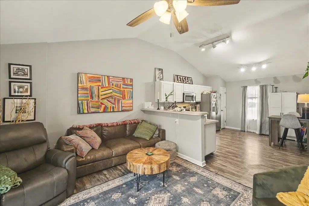 506 Platt Drive Nicholasville KY 40356