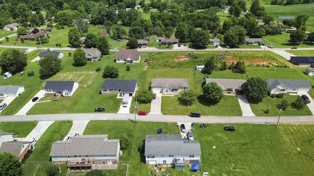 216 Surrey Way Science Hill KY 42553