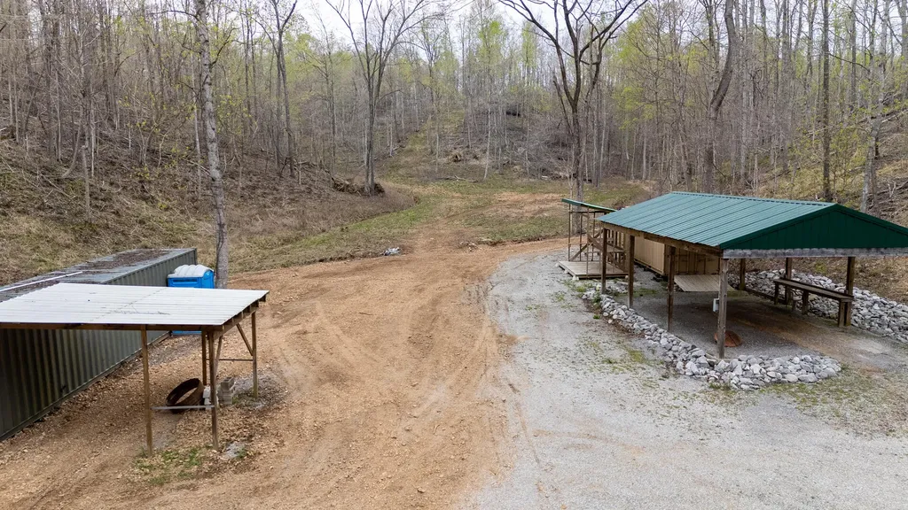 620 Perry Springs Road Eddyville KY 42038