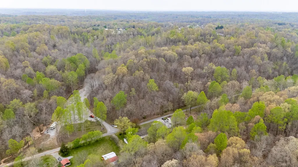 620 Perry Springs Road Eddyville KY 42038