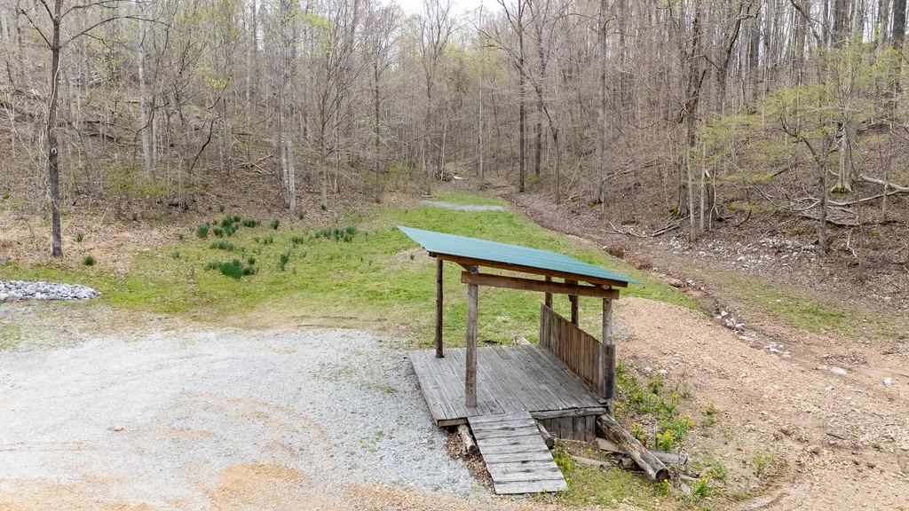 620 Perry Springs Road Eddyville KY 42038
