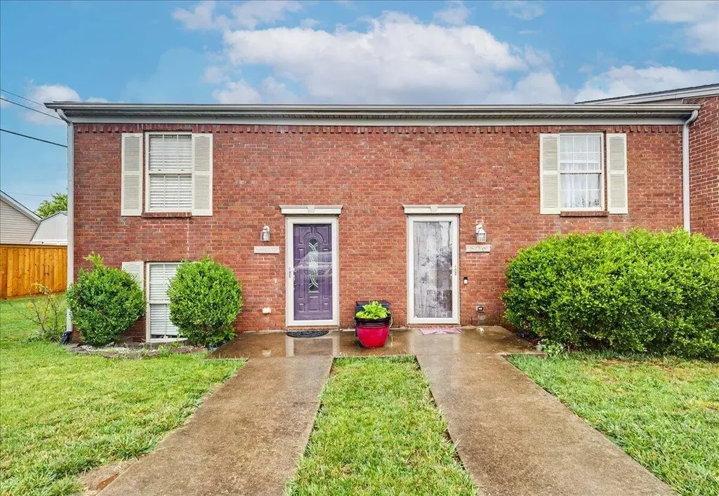 508 & 506 Platt Drive Nicholasville KY 40356