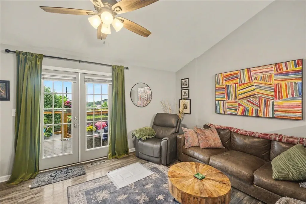 508 & 506 Platt Drive Nicholasville KY 40356