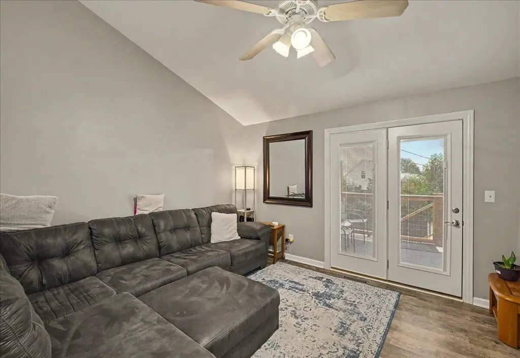 508 & 506 Platt Drive Nicholasville KY 40356