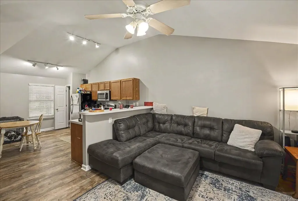 508 & 506 Platt Drive Nicholasville KY 40356
